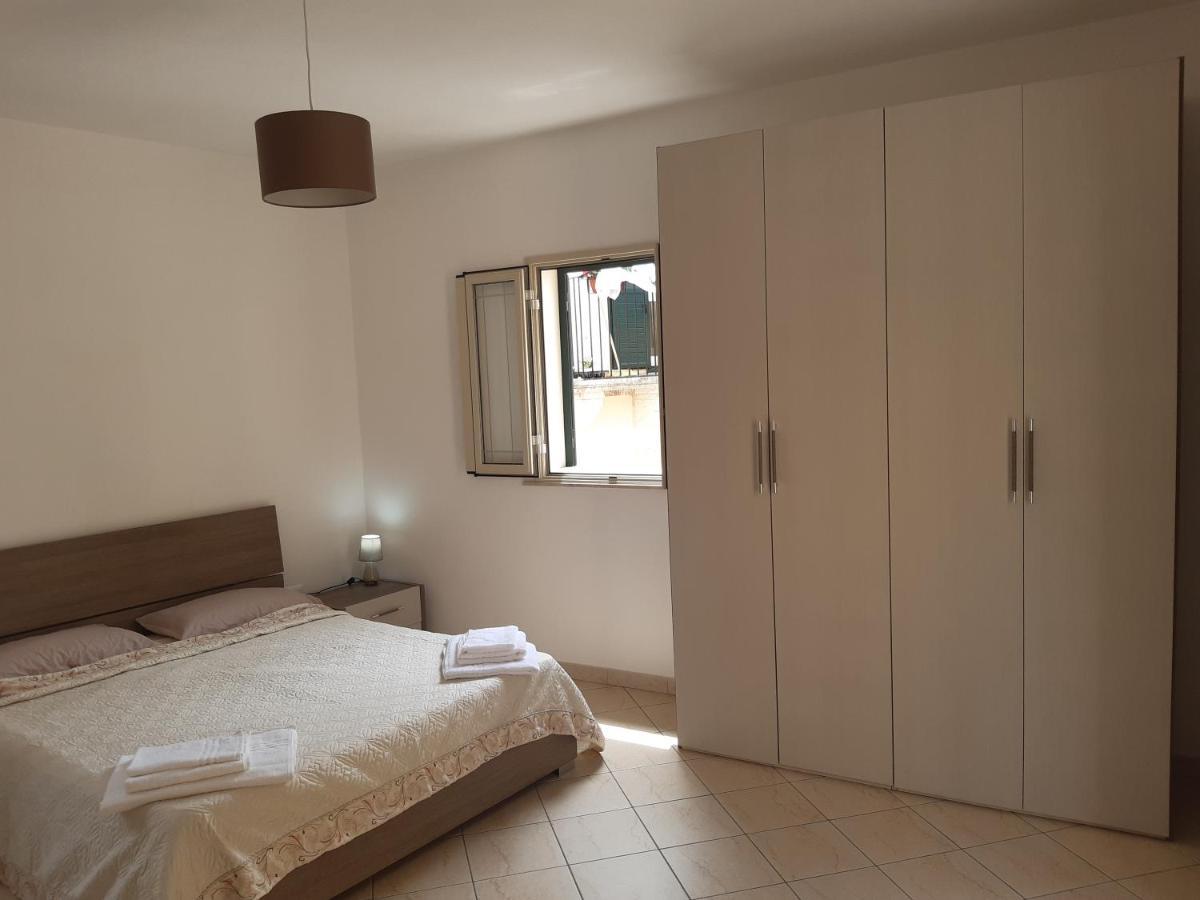 Alla Villa Noto Bagian luar foto