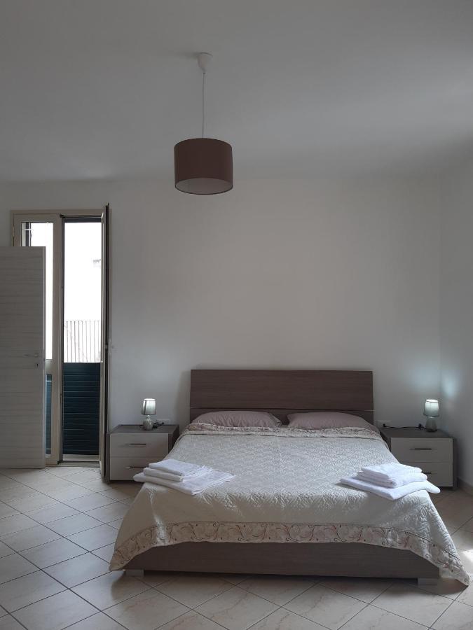 Alla Villa Noto Bagian luar foto